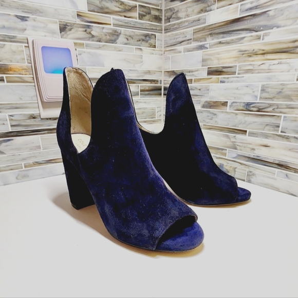 COLE HAAN Platforms - Picture 1 of 5